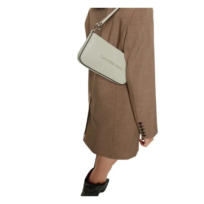Calvin Klein Jeans Femme Sacs Calvin Klein Jeans