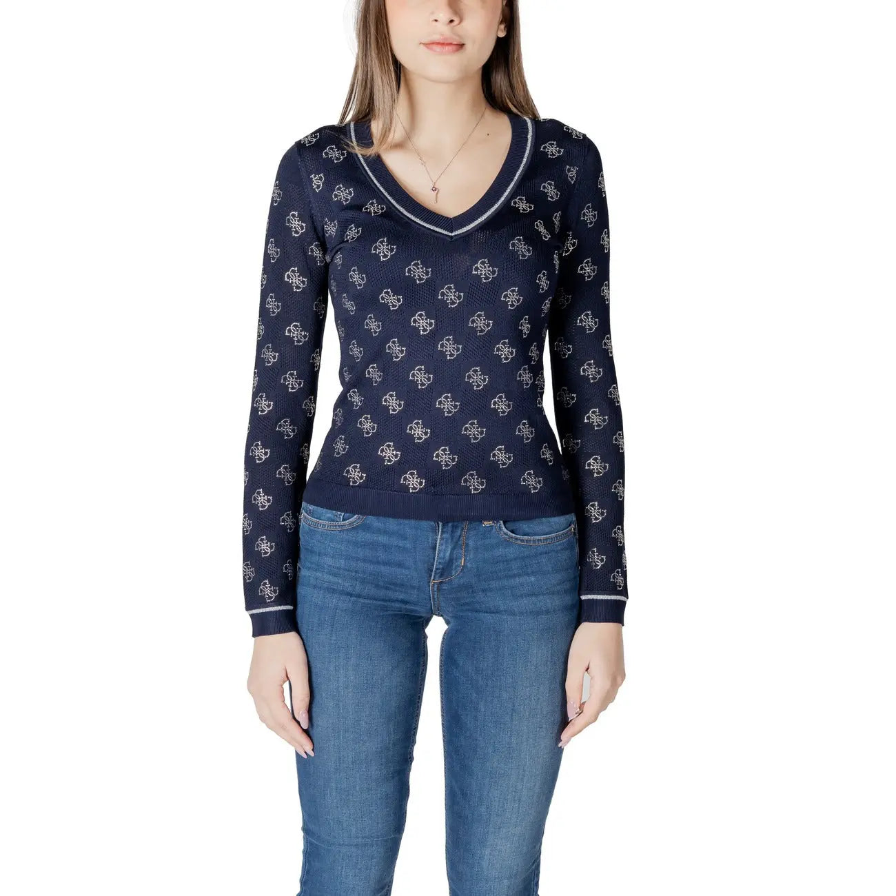 Guess Femme Pulls Guess